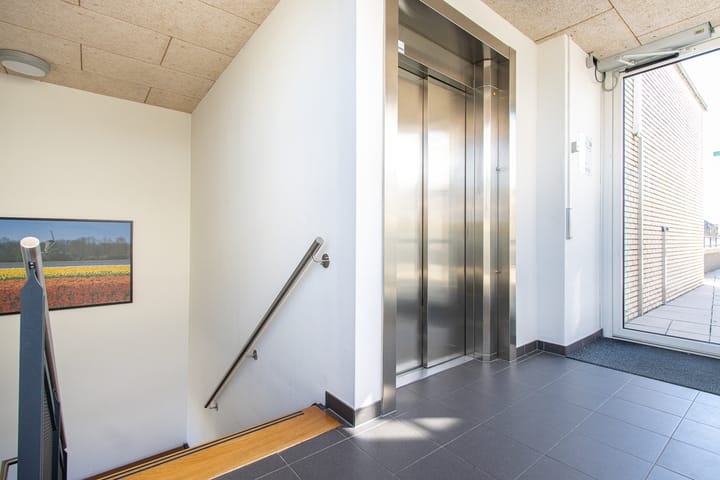 Foto 12 van Sportlaan 2-E