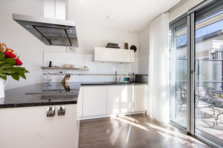 Foto 23 van Sportlaan 2-E