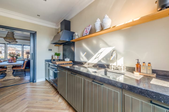 Foto 12 van Roermondseweg 131