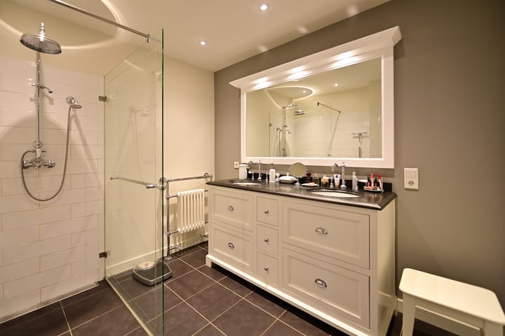 Photo 13 of Veenbesstraat 398