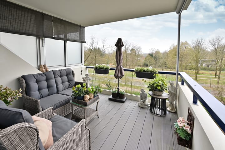 Photo 14 of Veenbesstraat 398