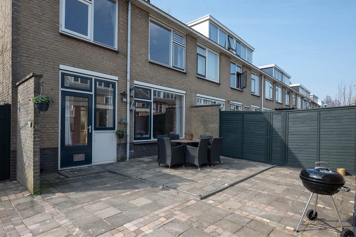 Foto 15 van Veldbloemweg 87