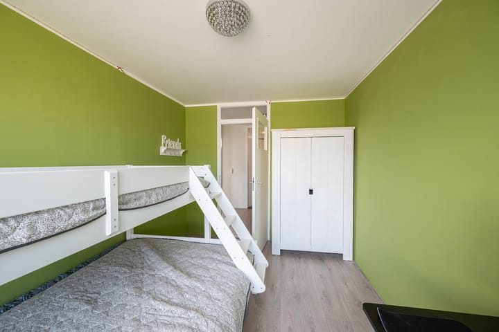 Foto 26 van Veldbloemweg 87