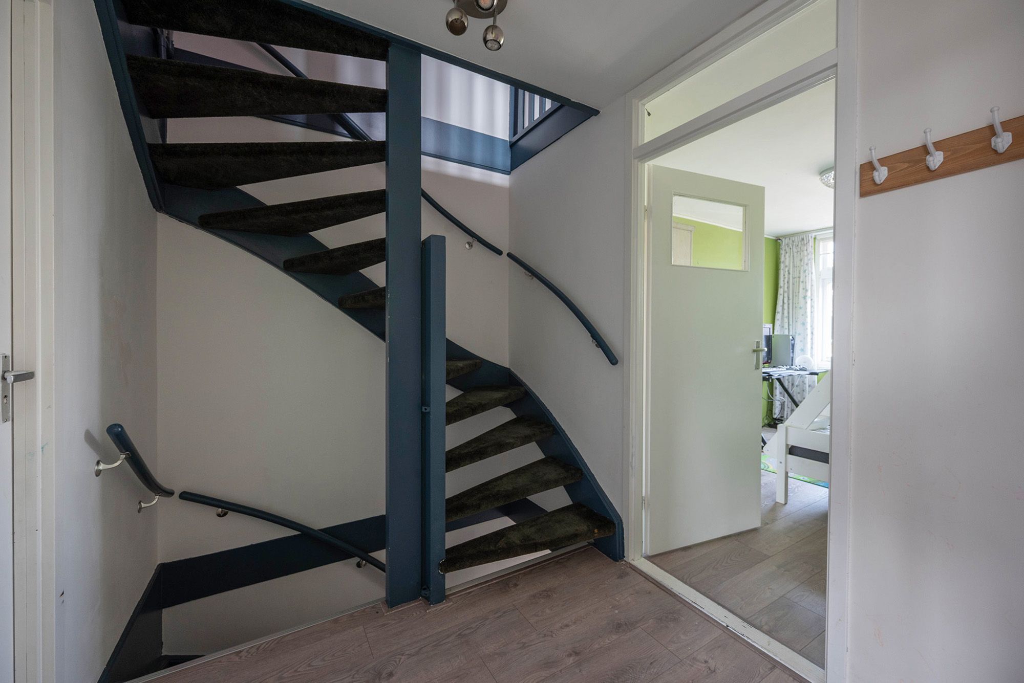 Foto 27 van Veldbloemweg 87