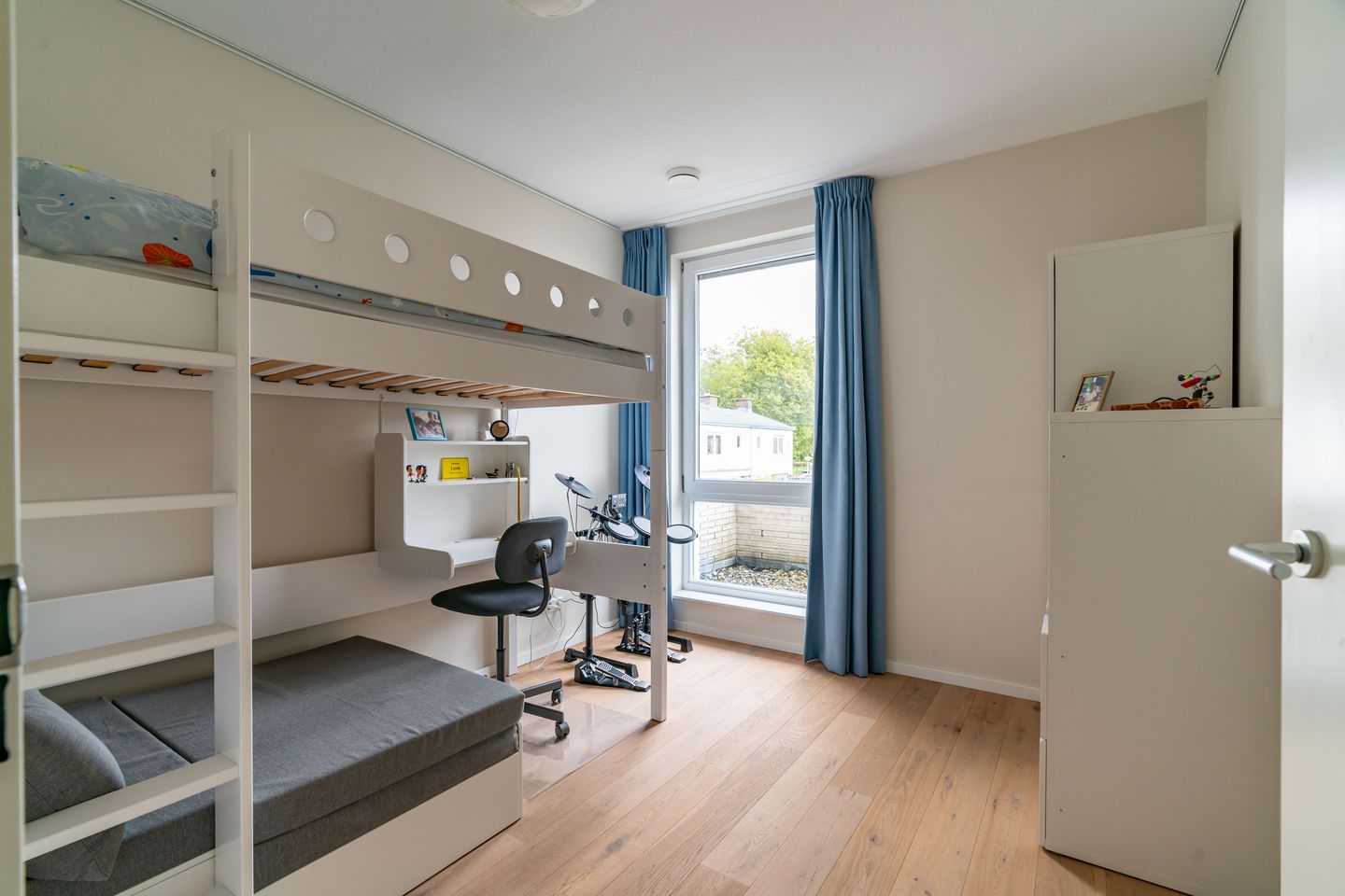 Foto 35 van Goudenregenlaan 40