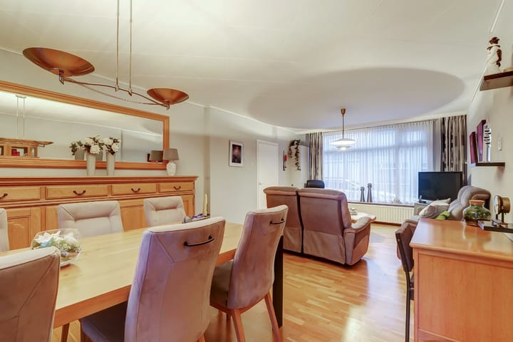 Foto 8 van Antwerpsestraatweg 56