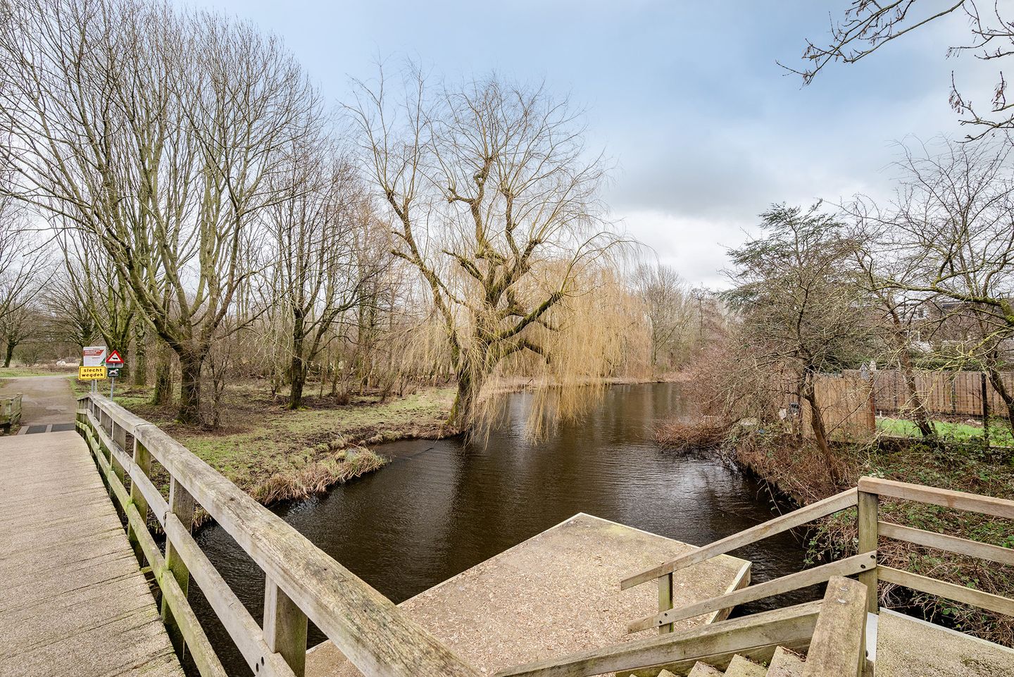 Foto 34 van Veldbloemweg 87