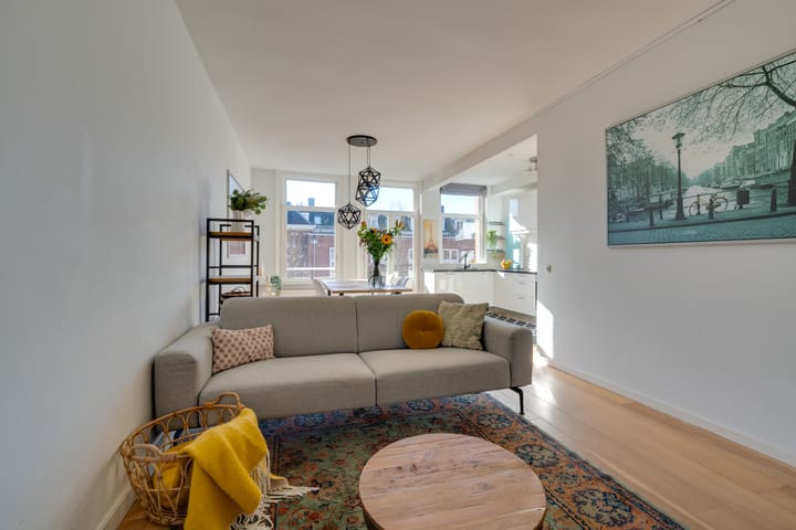 Foto 2 van Domselaerstraat 21-2