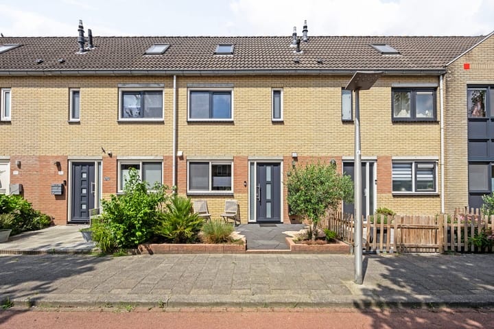 Foto 36 van Van Beethovenlaan 87