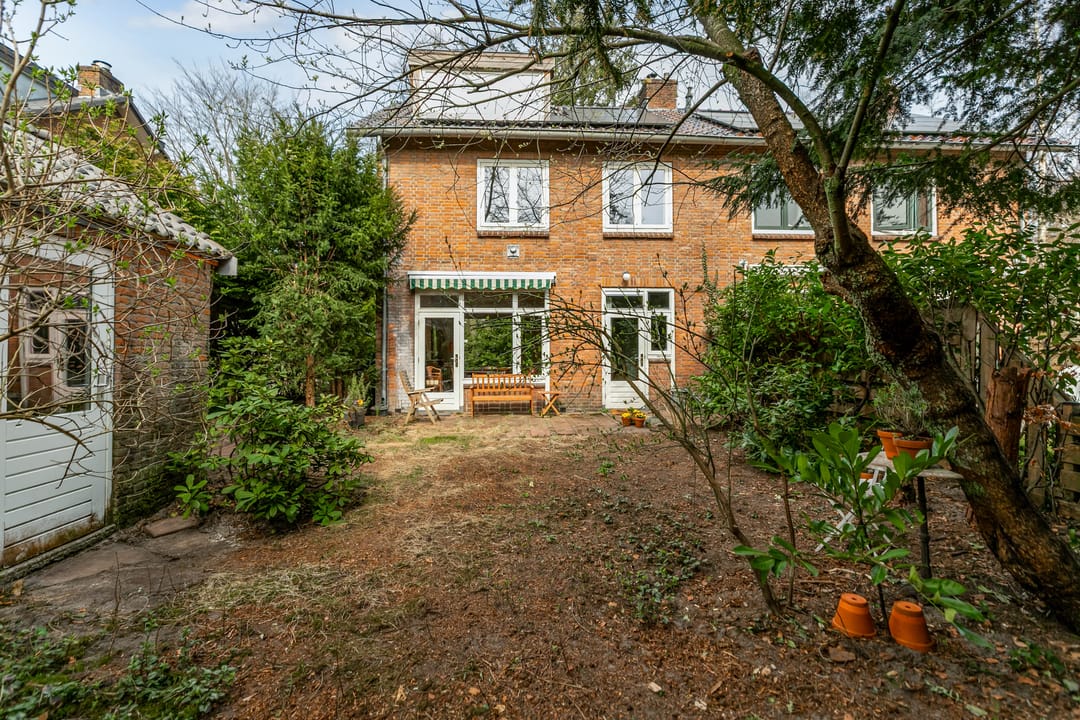 Foto 2 van Melvill van Carnbeelaan 48