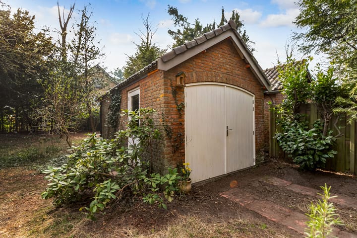 Foto 6 van Melvill van Carnbeelaan 48