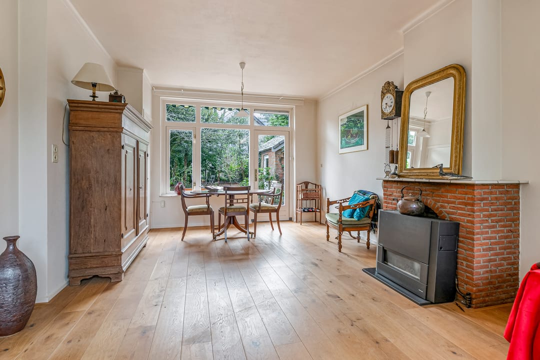 Foto 8 van Melvill van Carnbeelaan 48