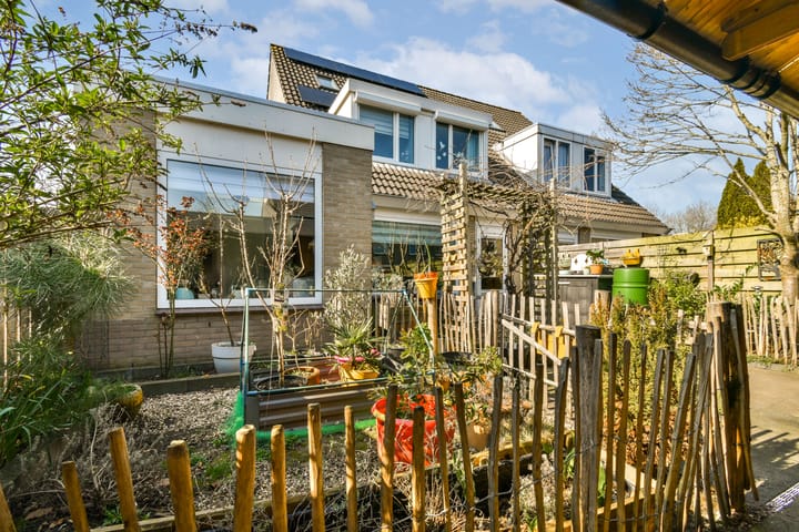 Foto 30 van Berlage-erf 145