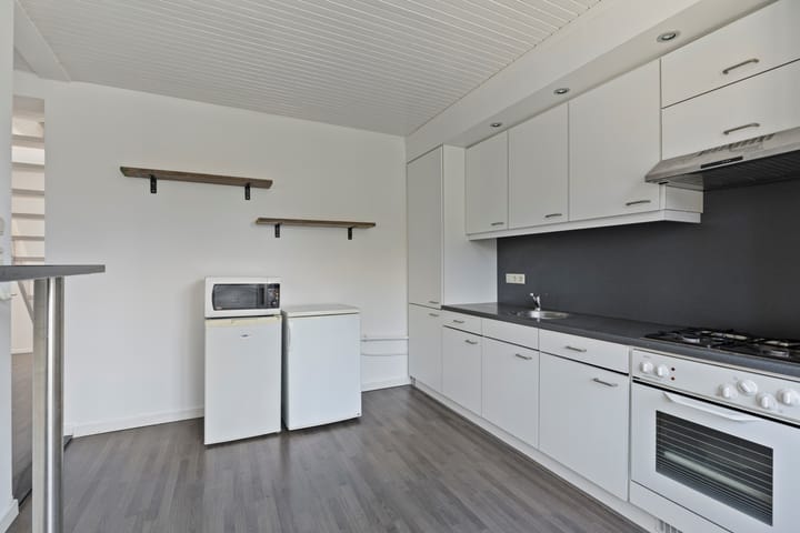 Foto 15 van Aalbekerweg 50