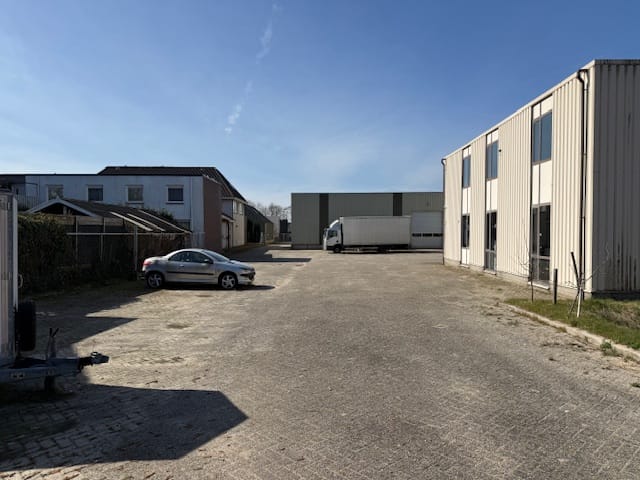 Bekijk foto 3 van Rijksweg 33