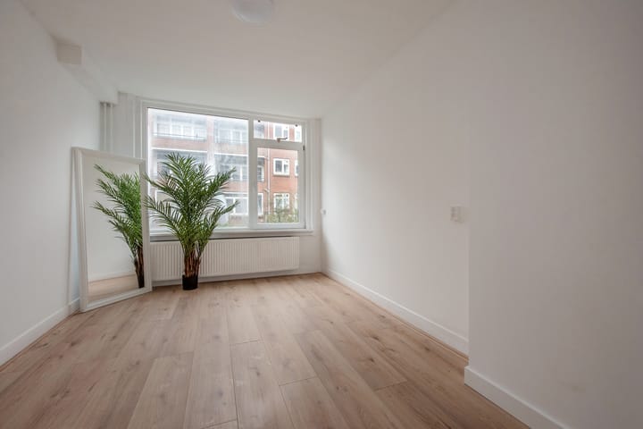 Foto 2 van Russischestraat 32-A01