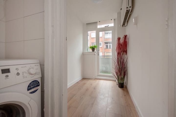 Foto 14 van Russischestraat 32-A01