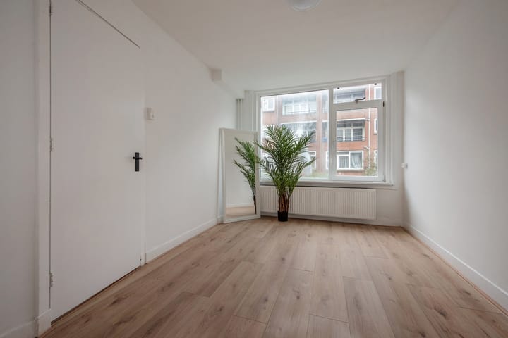 Foto 16 van Russischestraat 32-A01