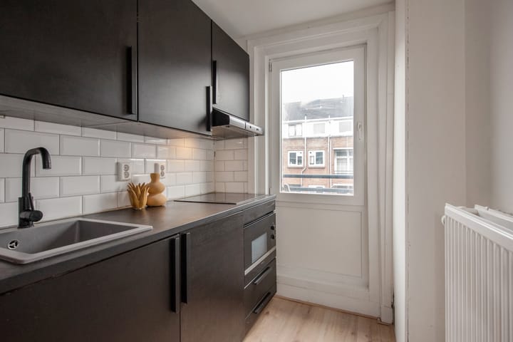 Foto 19 van Russischestraat 32-A01