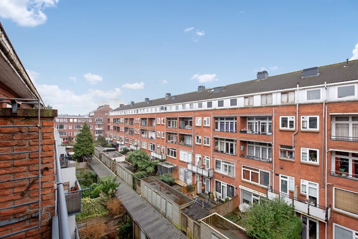 Foto 24 van Russischestraat 32-A01