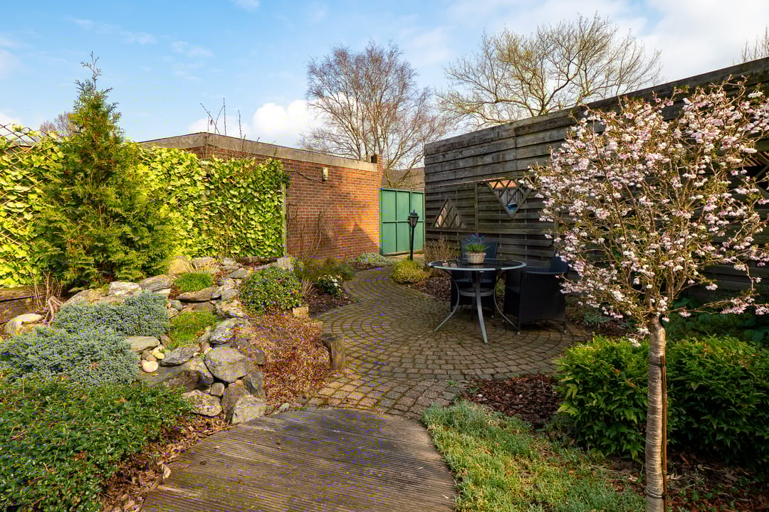 Foto 32 van Berfloweg 201