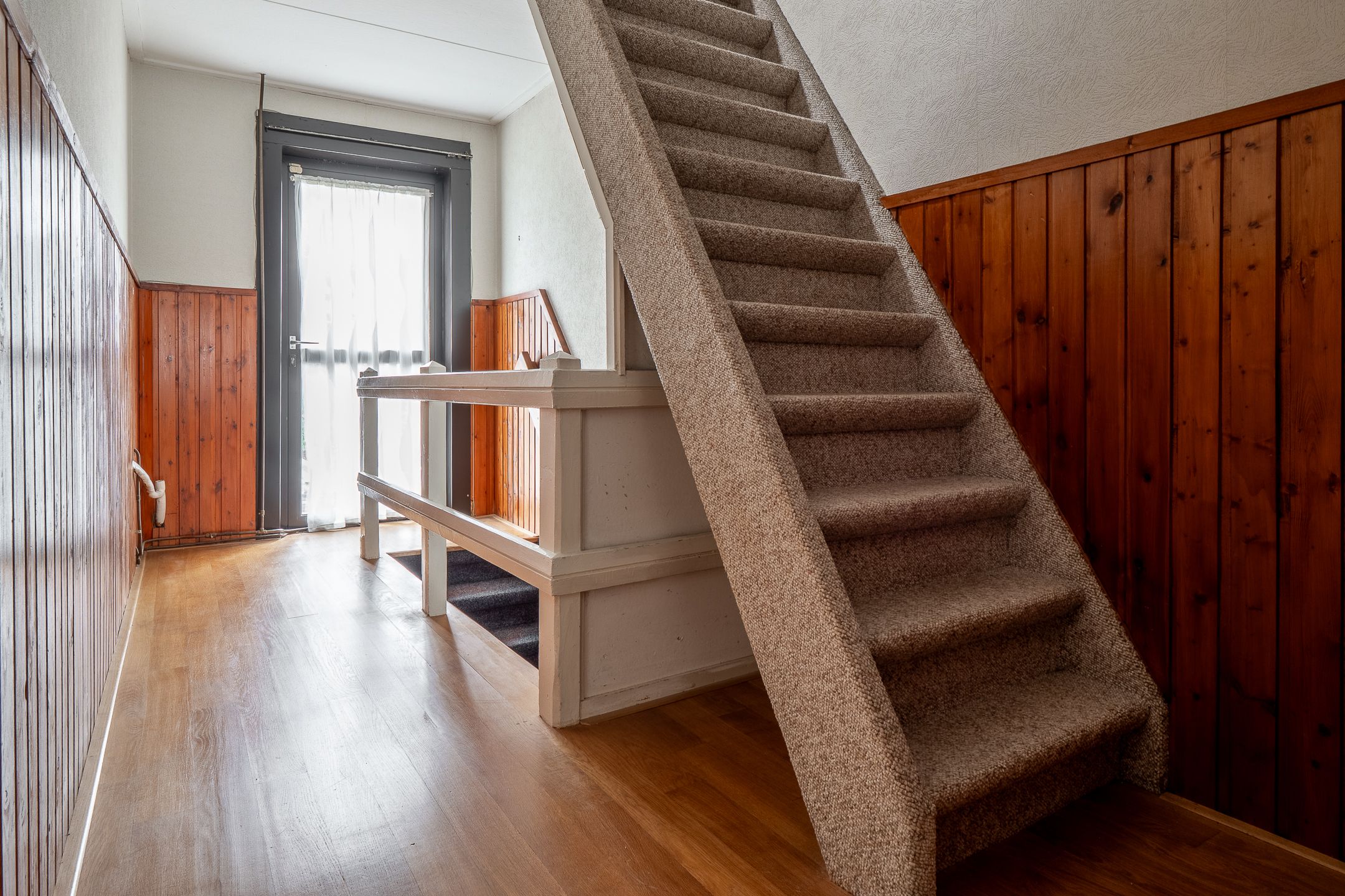 Foto 24 van Berfloweg 201