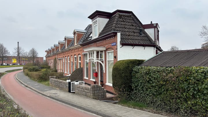 Photo 3 of Damsterdiep 328