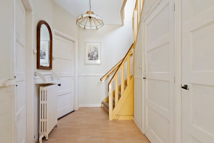 Foto 16 van Julianalaan 60