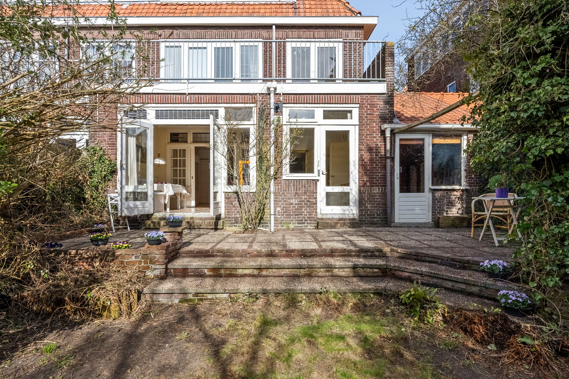 Foto 39 van Julianalaan 60