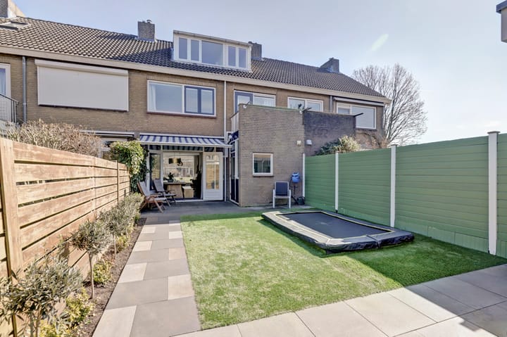 Foto 39 van Buizerdstraat 16