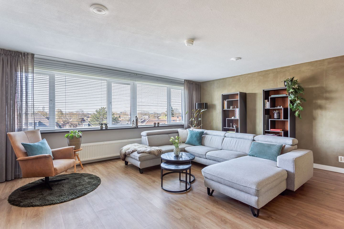 Photo 4 of Somerset 29