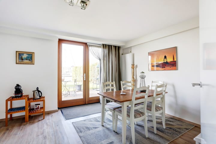 Foto 42 van Stationsweg 4