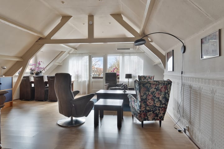 Photo 10 of Nieuwstraat 57