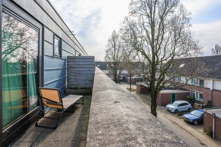 Foto 33 van Topaasstraat 15