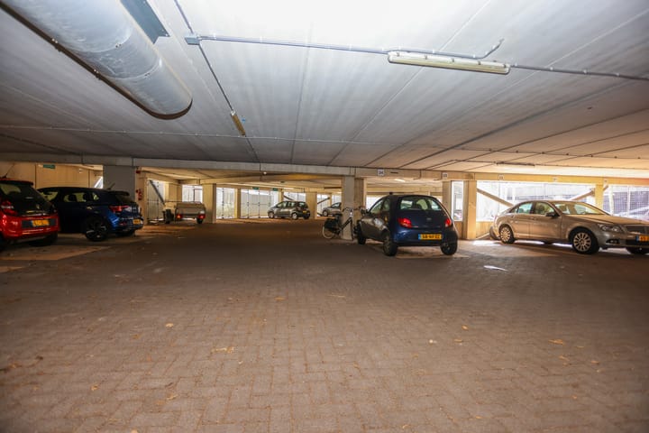 Foto 40 van Topaasstraat 15