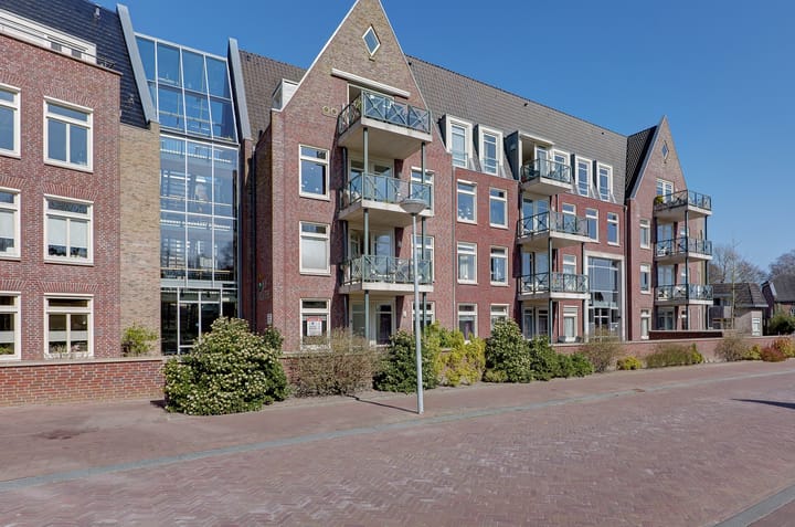 Foto 2 van Julianastraat 17