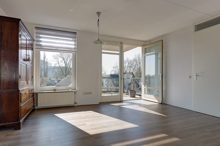 Foto 12 van Julianastraat 17