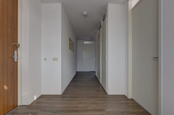 Foto 16 van Julianastraat 17