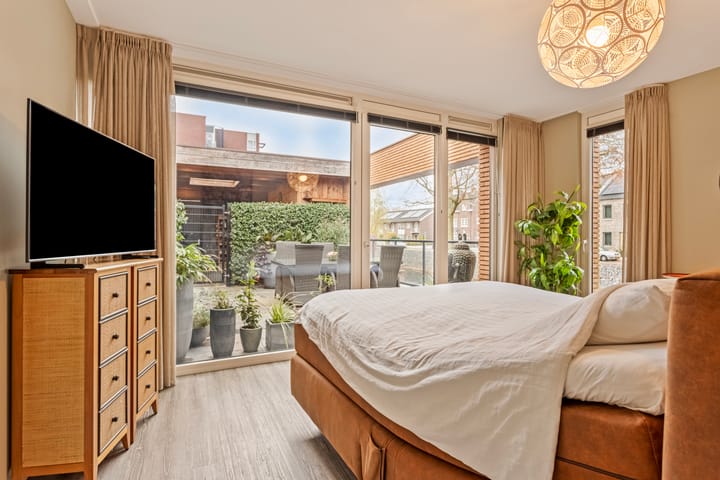 Foto 23 van Satijnstraat 1