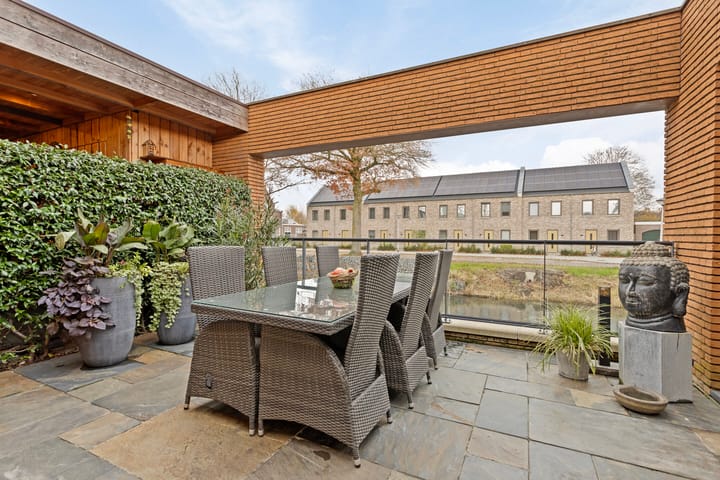 Foto 36 van Satijnstraat 1