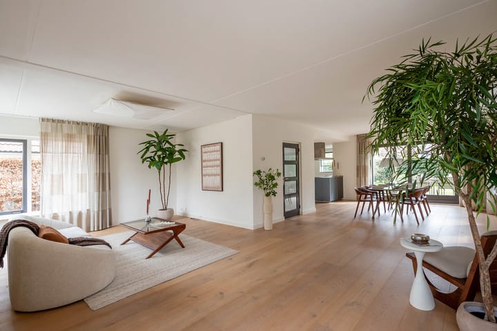 Foto 13 van Hofgeesterweg 27