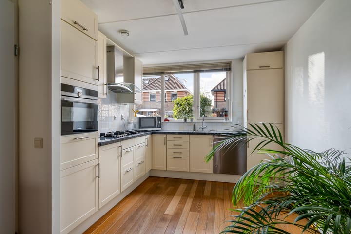 Photo 11 of Kwartslaan 64