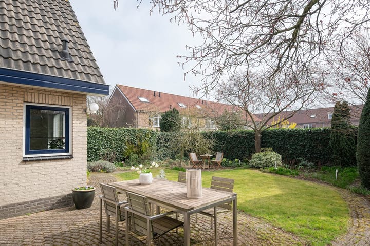 Foto 53 van Hofgeesterweg 27