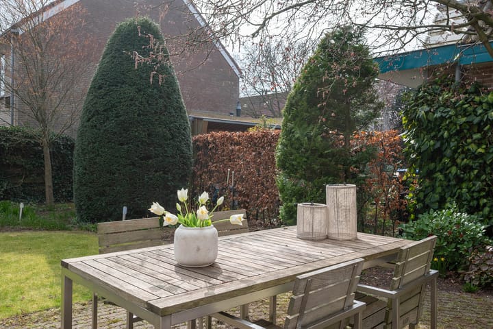 Foto 54 van Hofgeesterweg 27