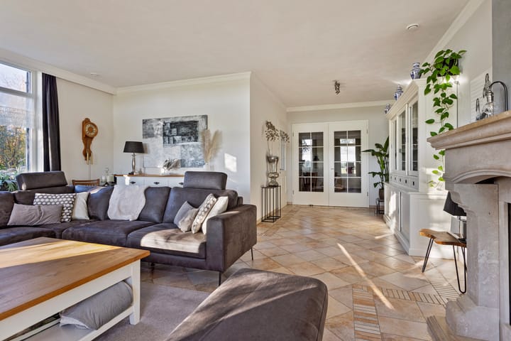 Photo 9 of Maatgravenweg 7-A