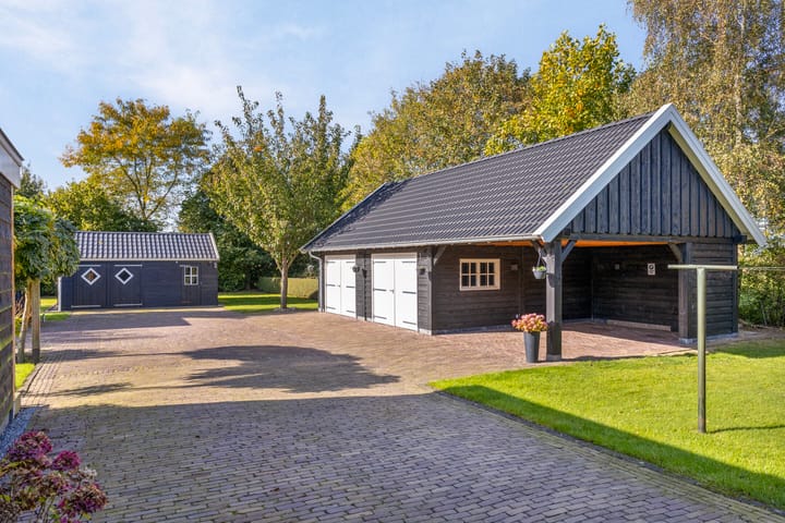 Photo 31 of Maatgravenweg 7-A