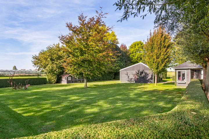 Photo 36 of Maatgravenweg 7-A