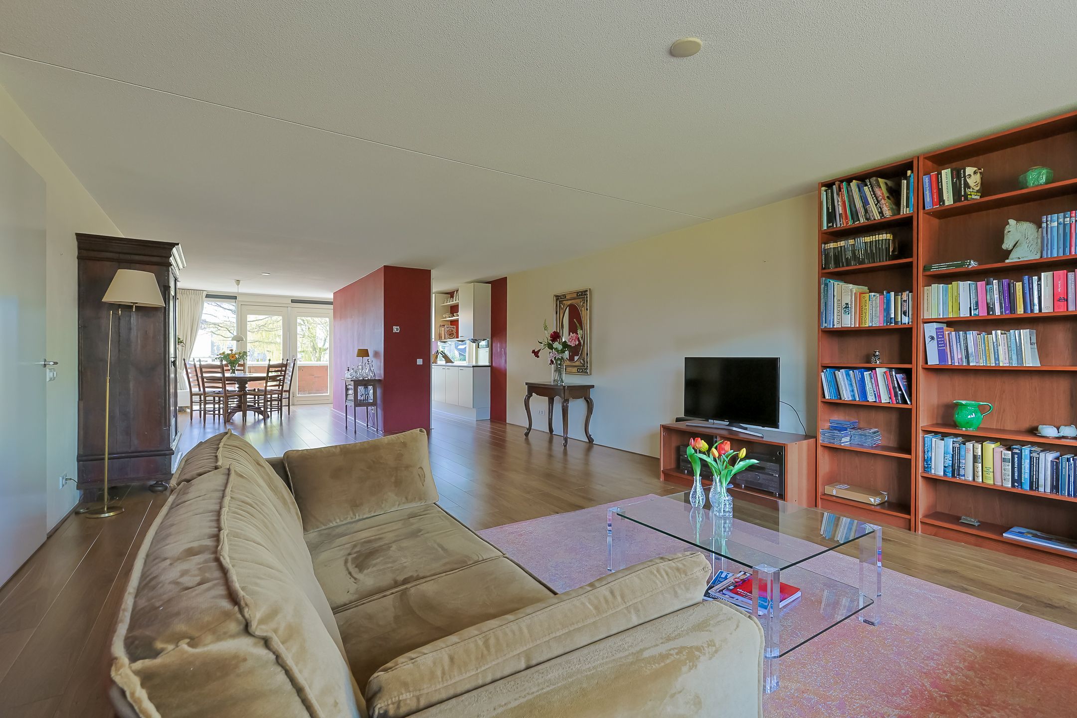 Foto 9 van Godfried Bomansstraat 76