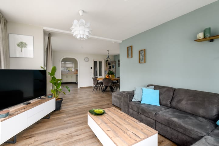 Foto 2 van Aengwirderweg 268