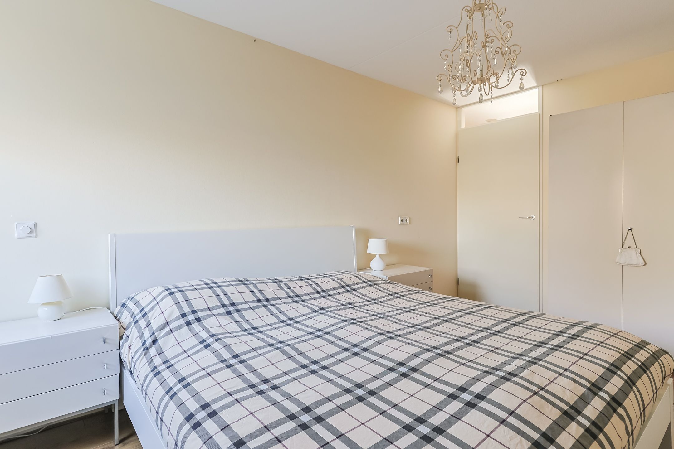 Foto 24 van Godfried Bomansstraat 76